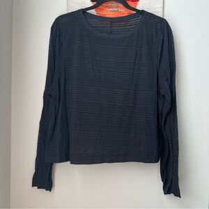 Lululemon Black Long Sleeve